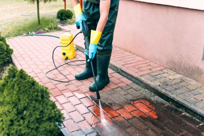 How Many PSI Should a Pressure Washer Have? 